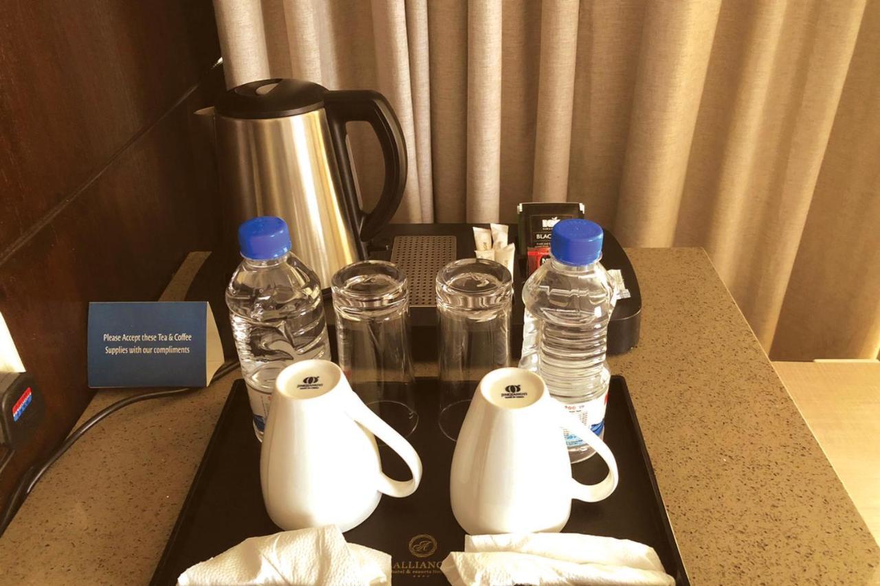 Best Western Sks Chattogram Chittagong Extérieur photo