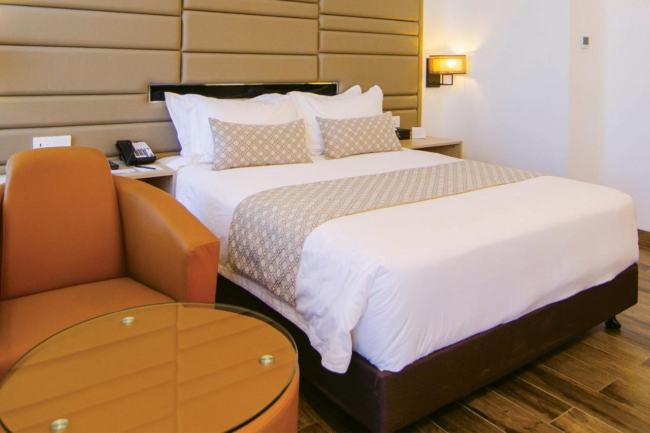 Best Western Sks Chattogram Chittagong Extérieur photo