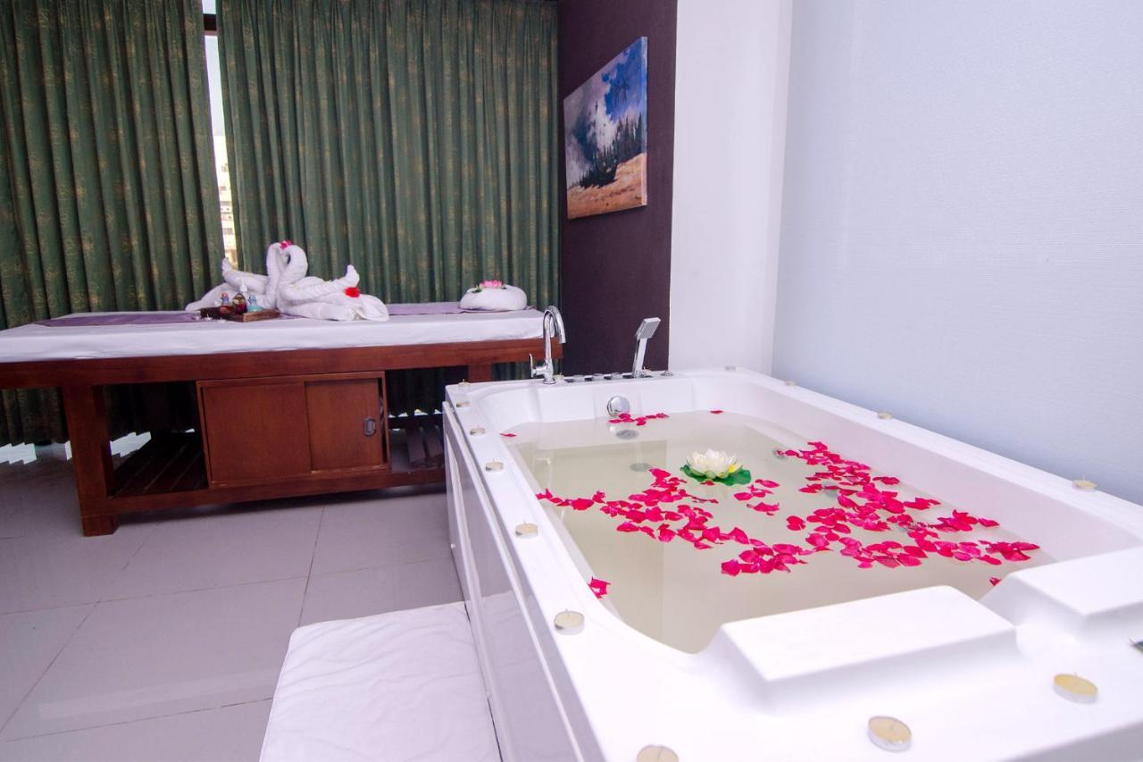 Best Western Sks Chattogram Chittagong Extérieur photo